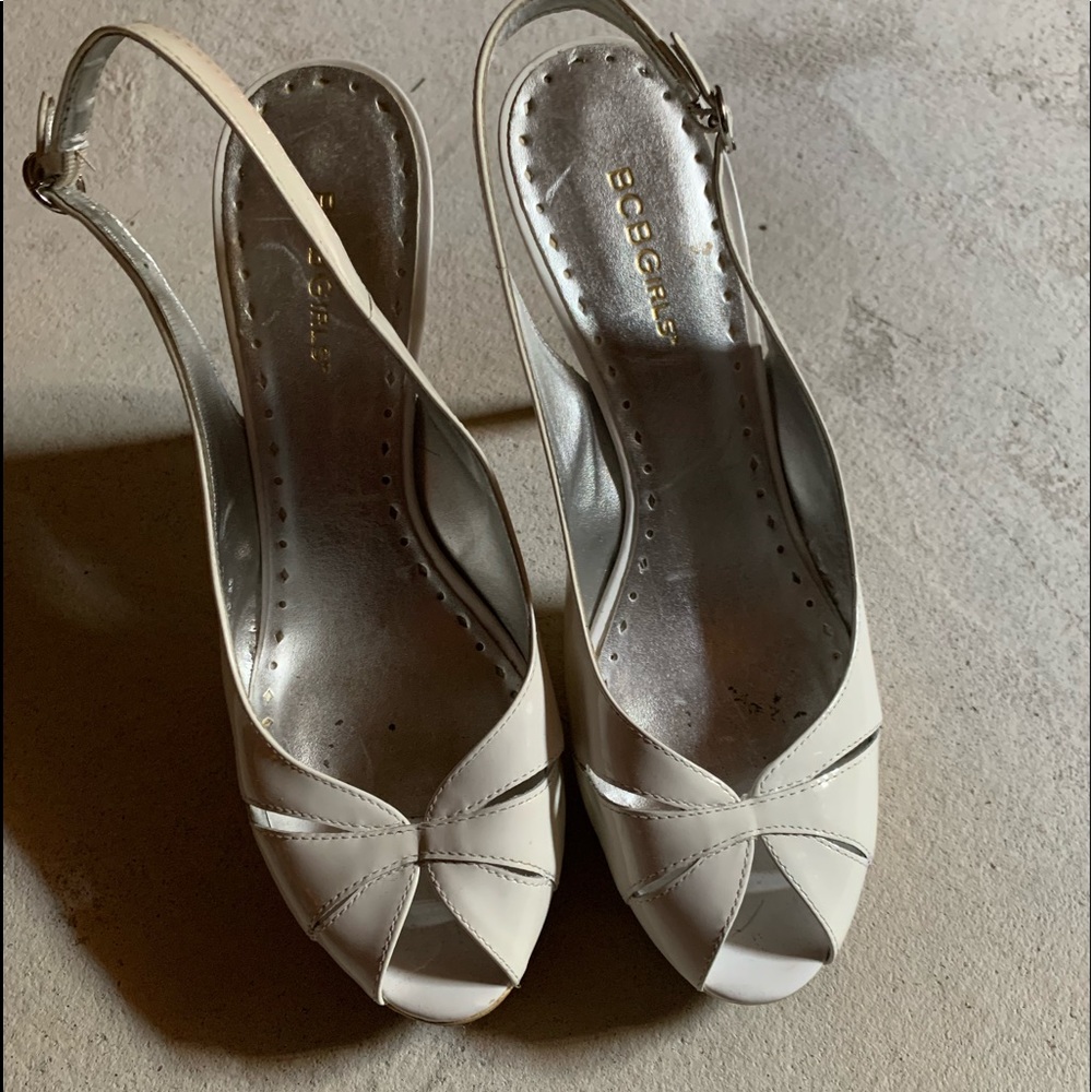 White BCBG sling back peep toe heels